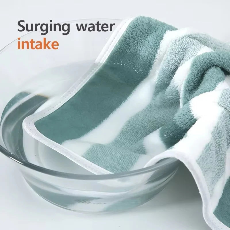 Thick Absorbent Bath Towel