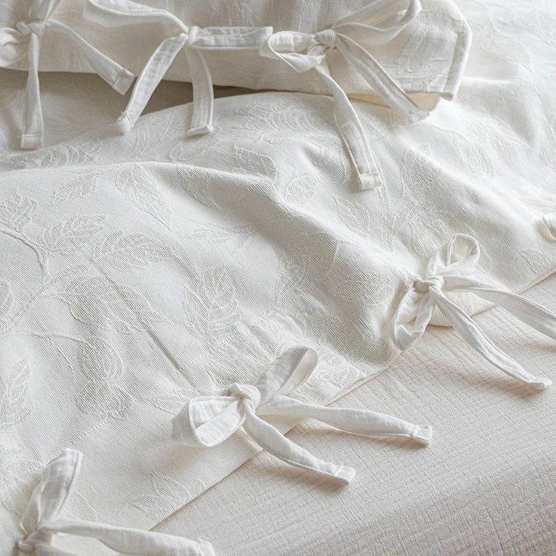 White Cotton Bedding Set